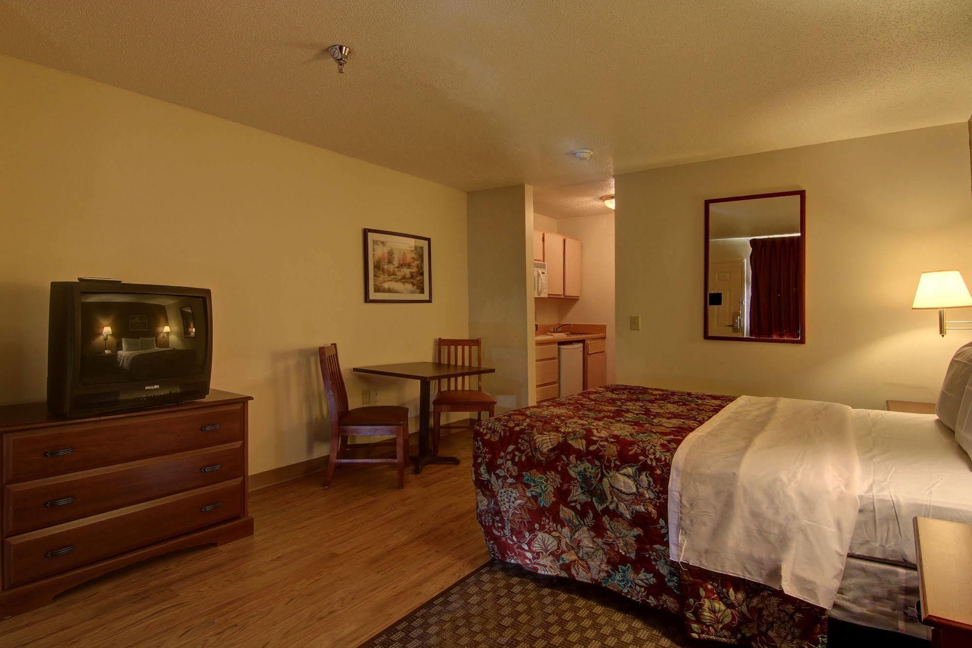 Intown Suites Extended Stay Atlanta Ga - Suwanee Exteriör bild